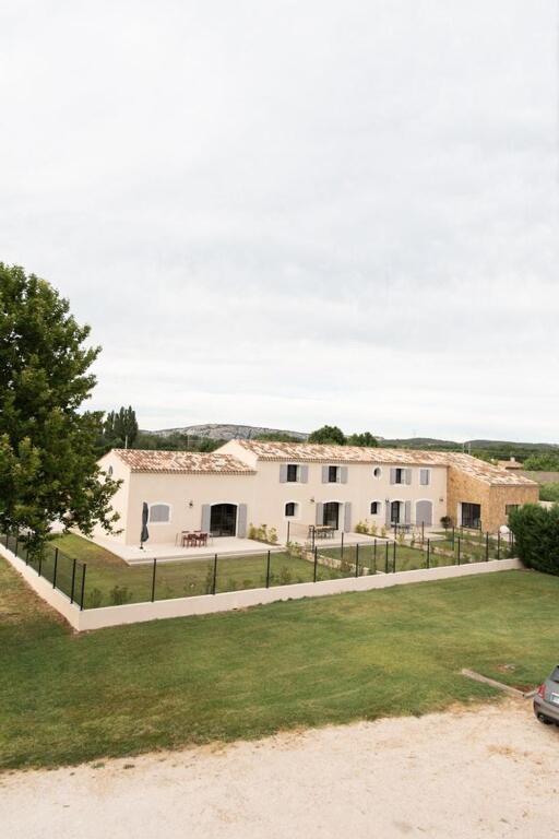Willa Maison Reglisse Du Mas Lou Capy Salon-de-Provence Zewnętrze zdjęcie
